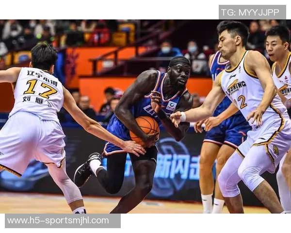 CBA最新战报广东豪取八连胜辽宁遭深圳逆转广厦终结北京连胜新疆战胜广州